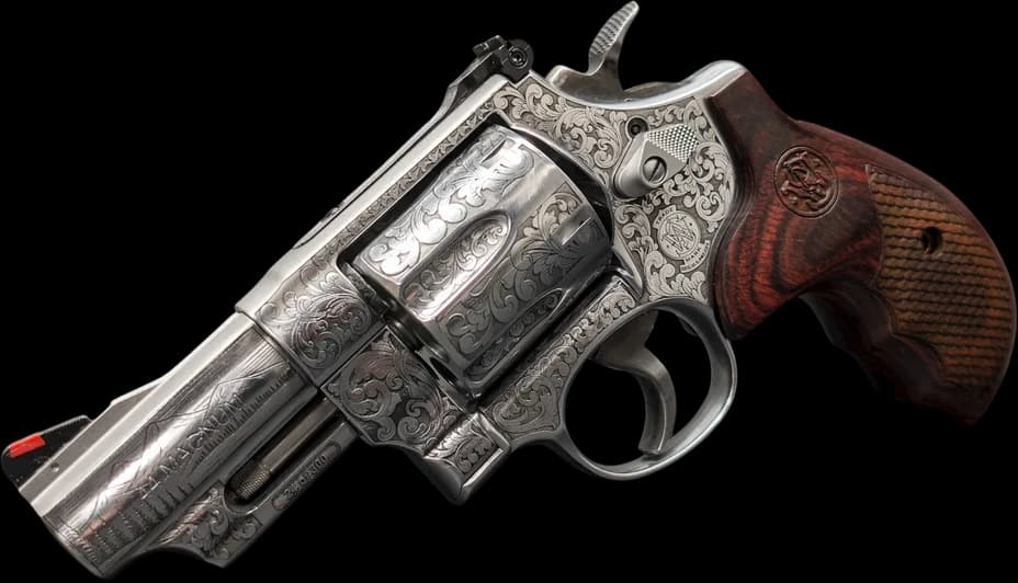 Smith & Wesson Model 629 Deluxe SS Engraved Alaskan Grizzly