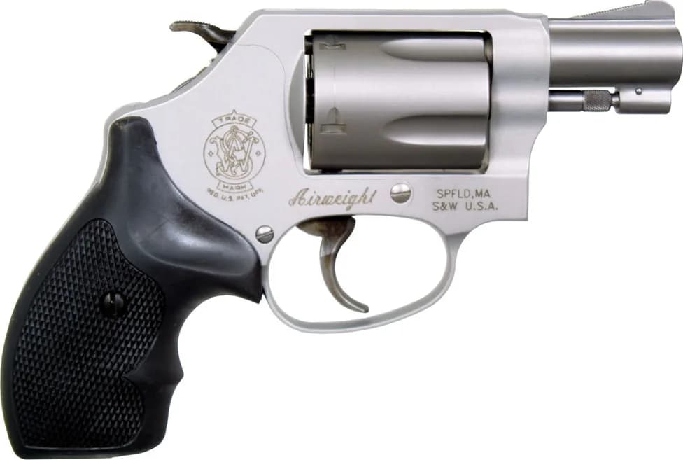 Smith & Wesson Model 637 - 38 Chiefs Special Airweight